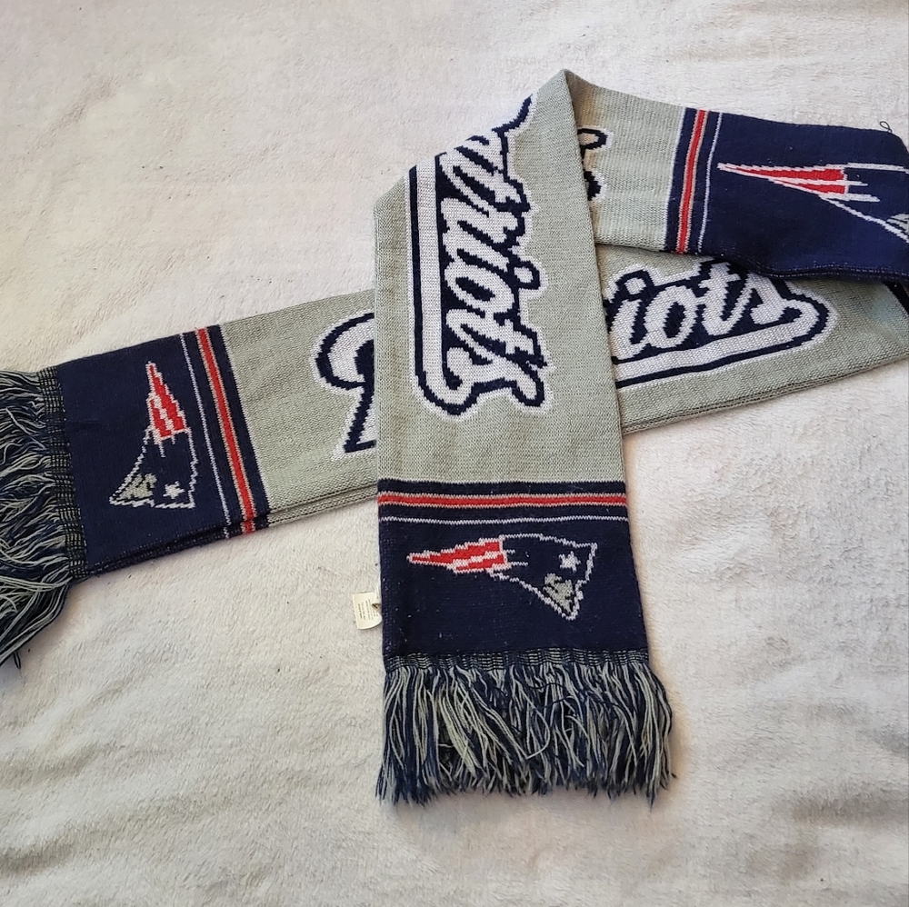 Patriots winter scarf